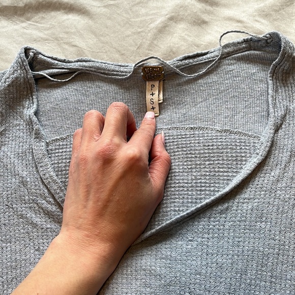 Free People gray thermal tunic - Picture 3 of 4